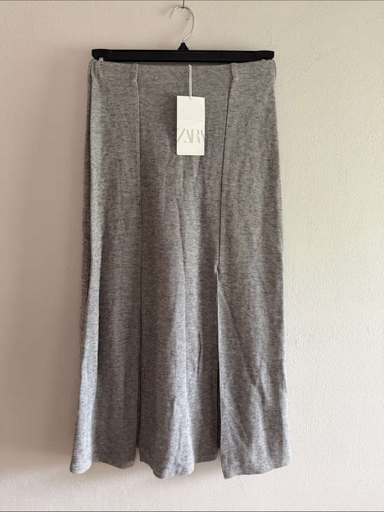 Zara Dresses & Skirts - ZARA Light Gray Maxi Knit Skirt size small